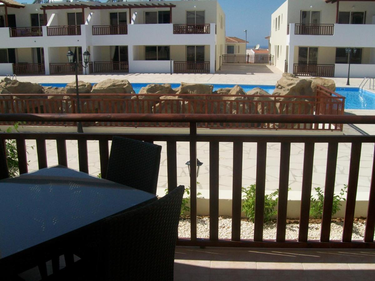 C5 Vanessa Poolside Apartment Peja Zewnętrze zdjęcie