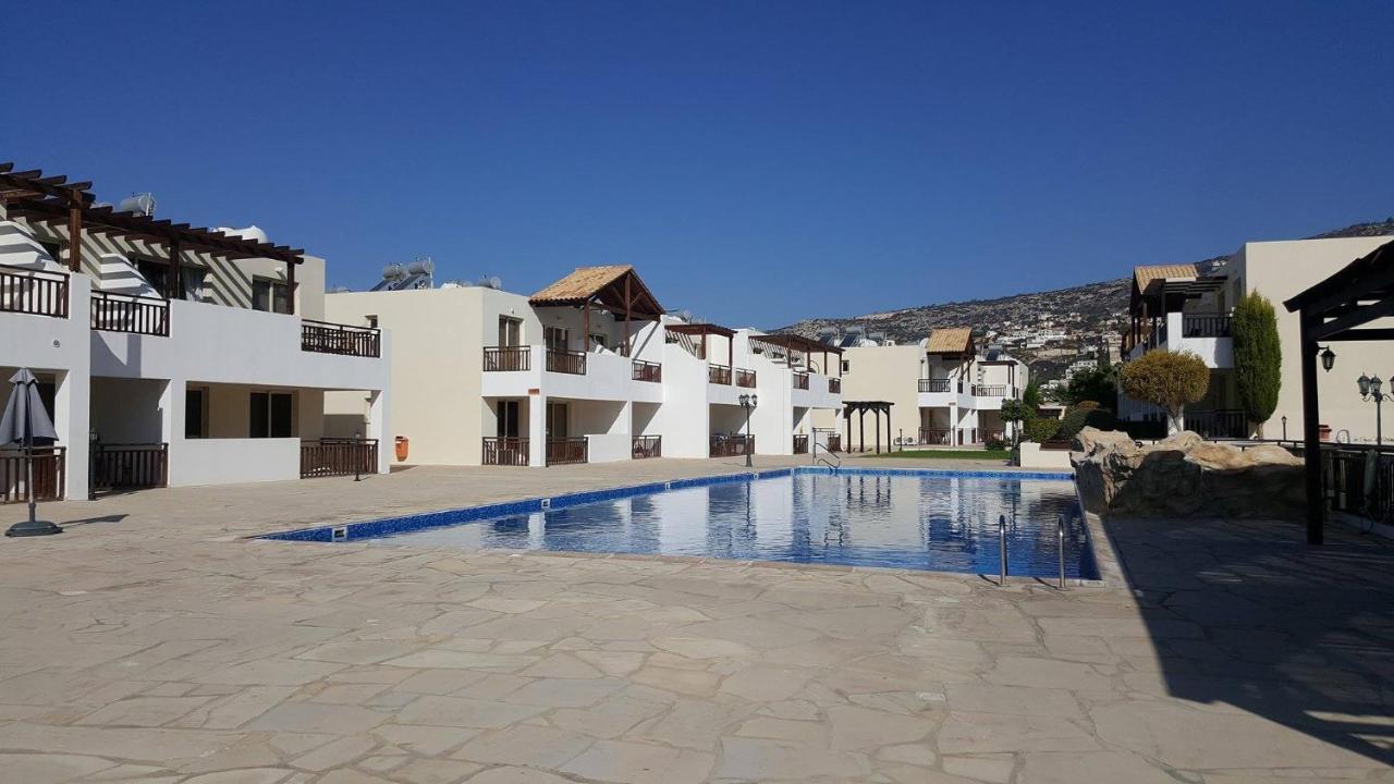 C5 Vanessa Poolside Apartment Peja Zewnętrze zdjęcie